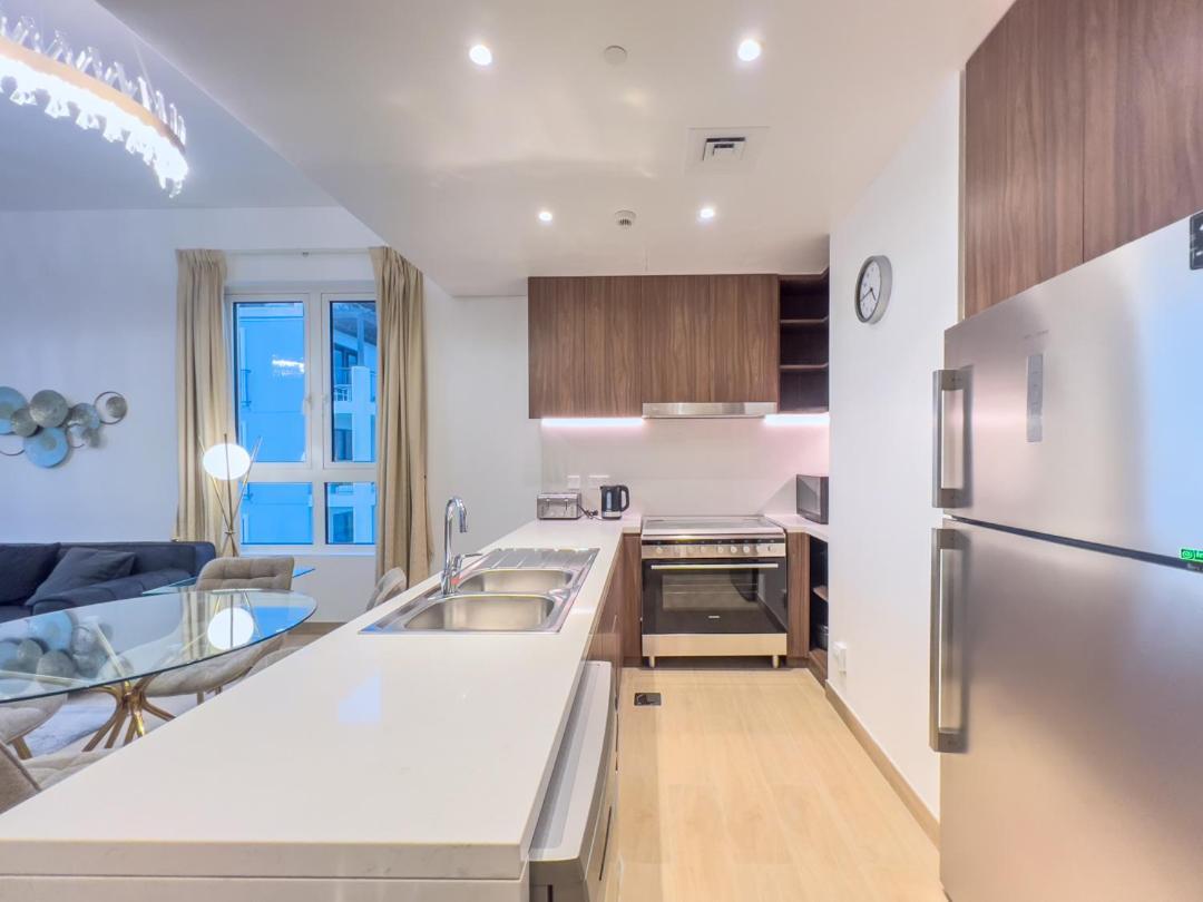 Lovely 2-Bedroom Vacation Home Near Beachドバイ エクステリア 写真
